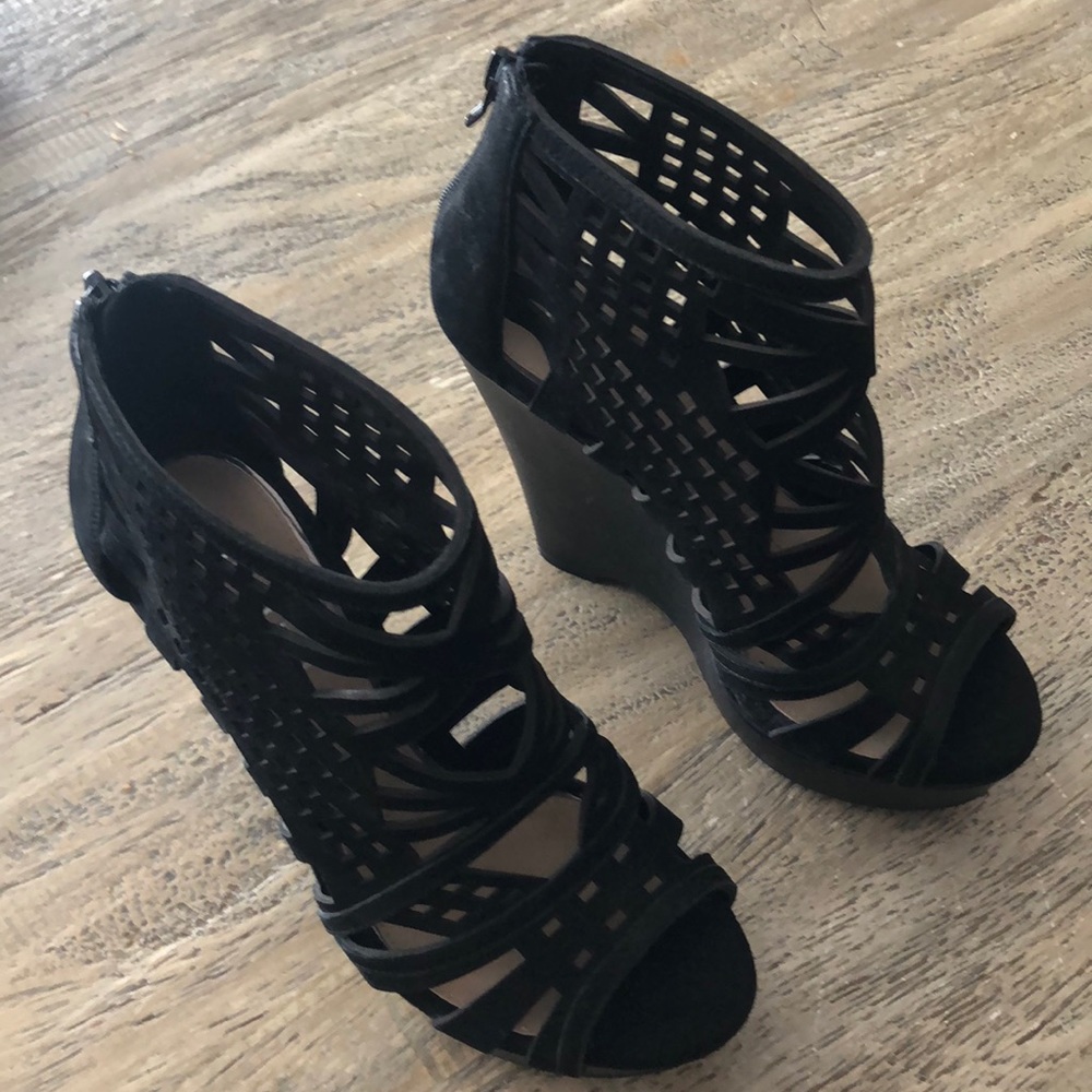 Giani Bini wedge sandal